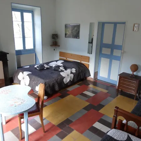 Holiday home Les Eaux Claires Saint-Paul-le-Jeune