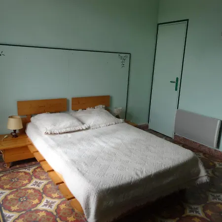 Les Eaux Claires Holiday home